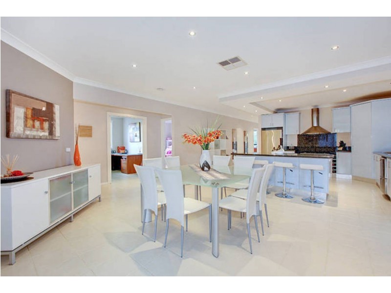 5 Regency Terrace, Hoppers Crossing VIC 3029