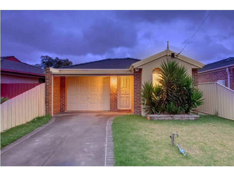 1/173 Ballan Road, Wyndham Vale VIC 3024