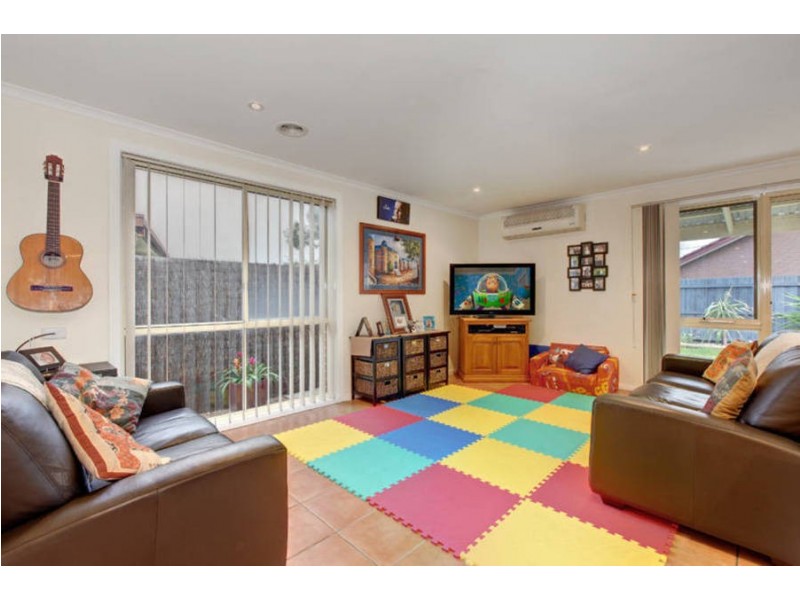 1/173 Ballan Road, Wyndham Vale VIC 3024