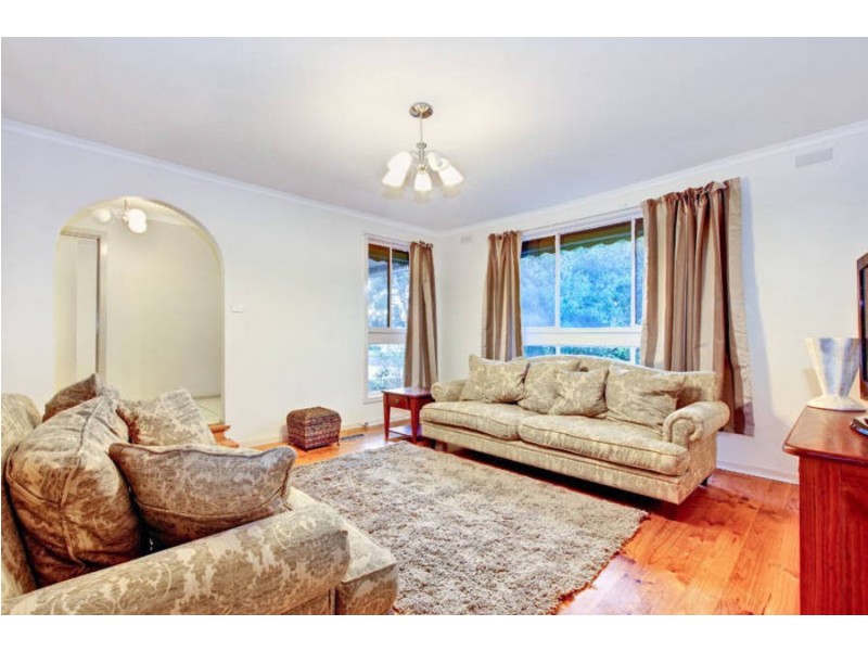 39 Roberts Avenue, Hoppers Crossing VIC 3029