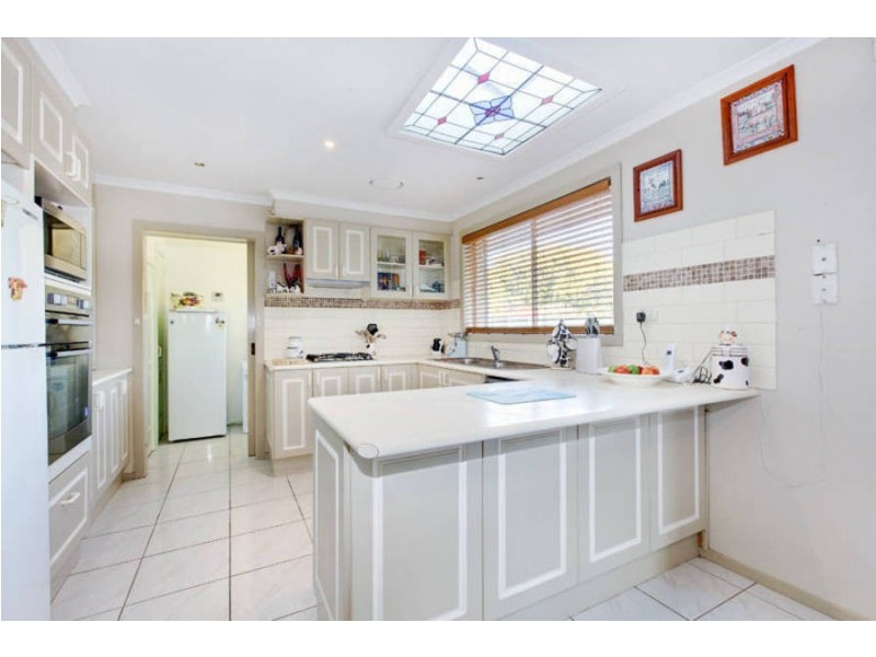 39 Roberts Avenue, Hoppers Crossing VIC 3029