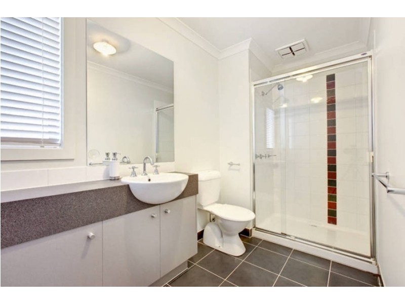 18 Bianca Boulevard, Tarneit VIC 3029