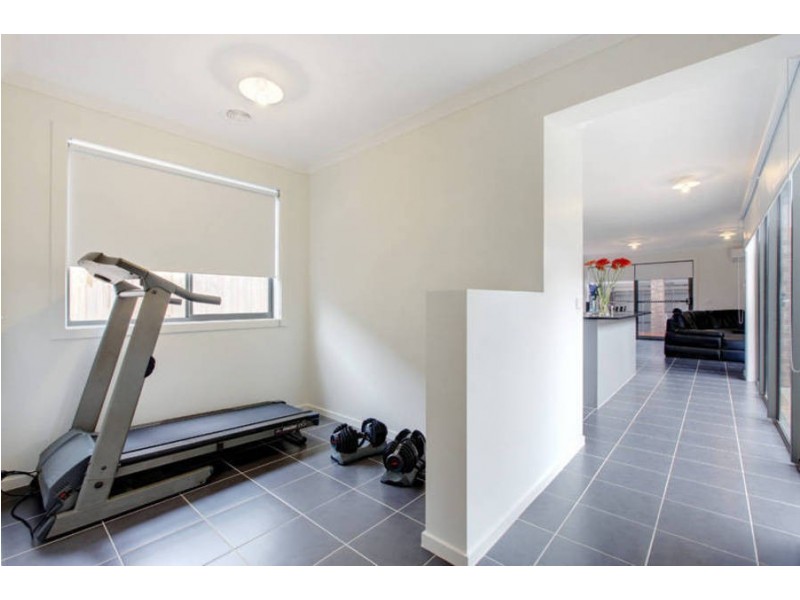 18 Bianca Boulevard, Tarneit VIC 3029