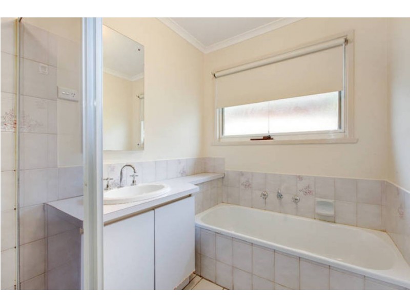 1 Cameron Drive, Hoppers Crossing VIC 3029