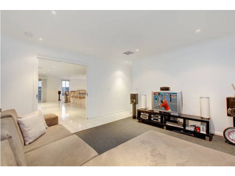 9 Stringy Bark Close, Wyndham Vale VIC 3024