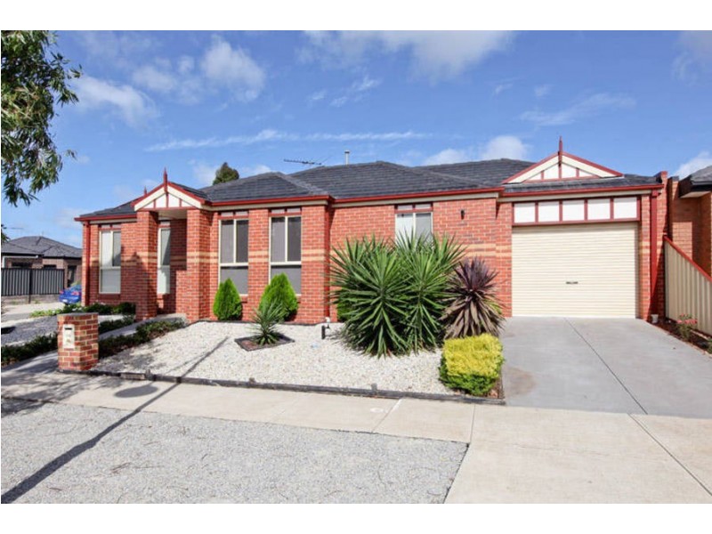 1/13 Bellinger Crescent, Wyndham Vale VIC 3024