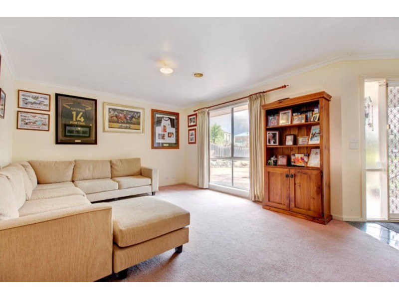 26 Carshalton Court, Hoppers Crossing VIC 3029