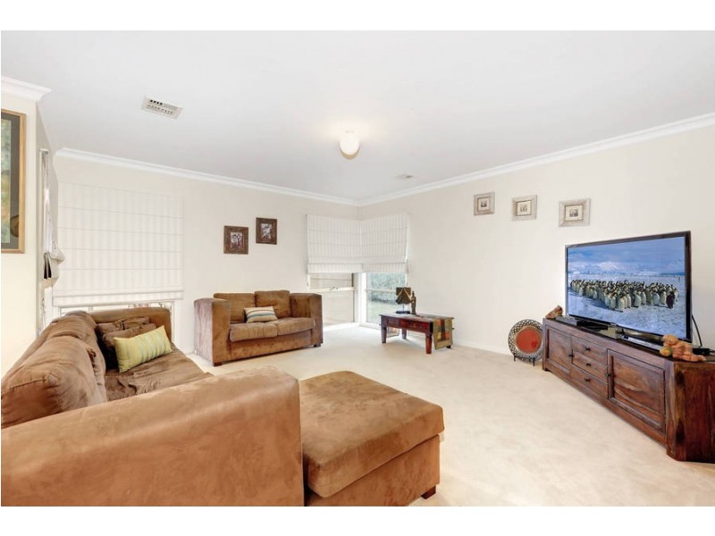 13 River Run Drive, Werribee VIC 3030