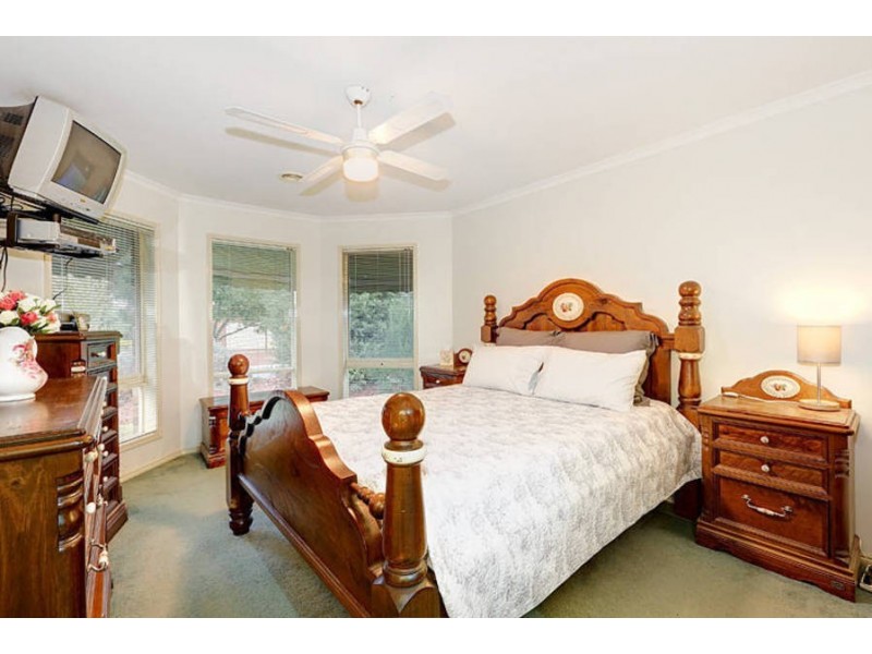 10 Carolyn Drive, Hoppers Crossing VIC 3029