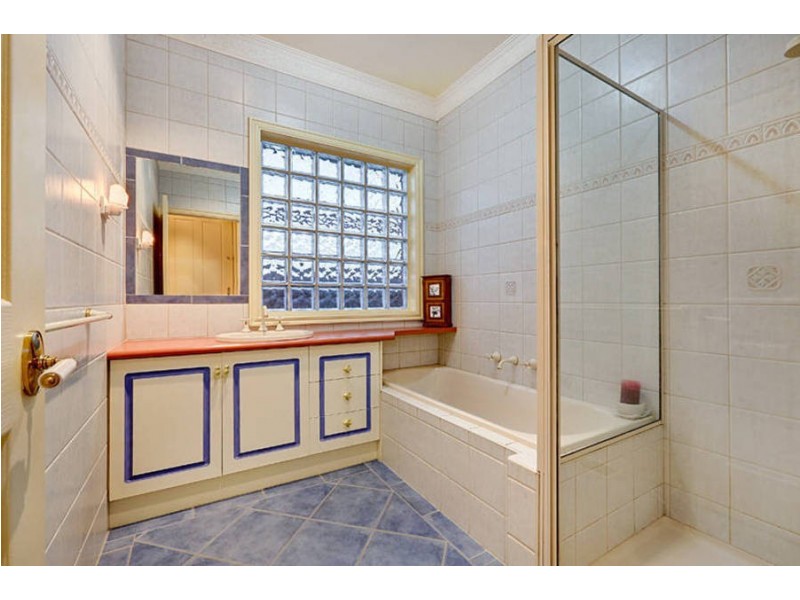 13 Pinecone Court, Werribee VIC 3030