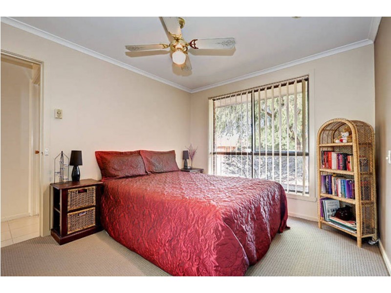 12 Tudor Court, Hoppers Crossing VIC 3029