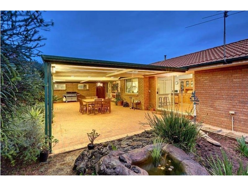 15 Jillard Walk, Hoppers Crossing VIC 3029