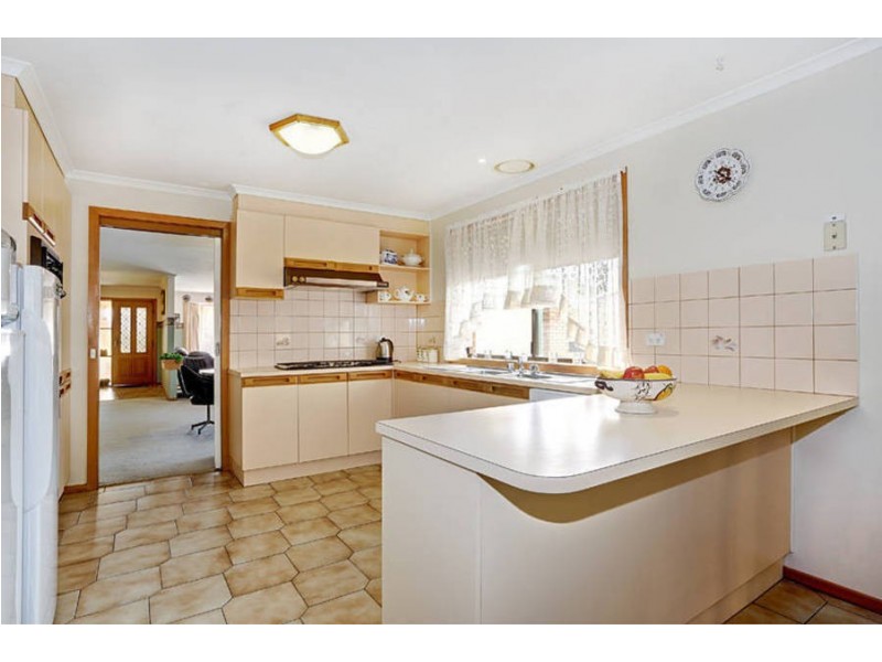 215 Bellbridge Drive, Hoppers Crossing VIC 3029