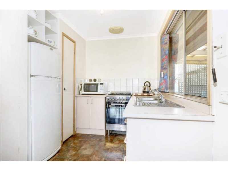 42 Whitsunday Drive, Hoppers Crossing VIC 3029