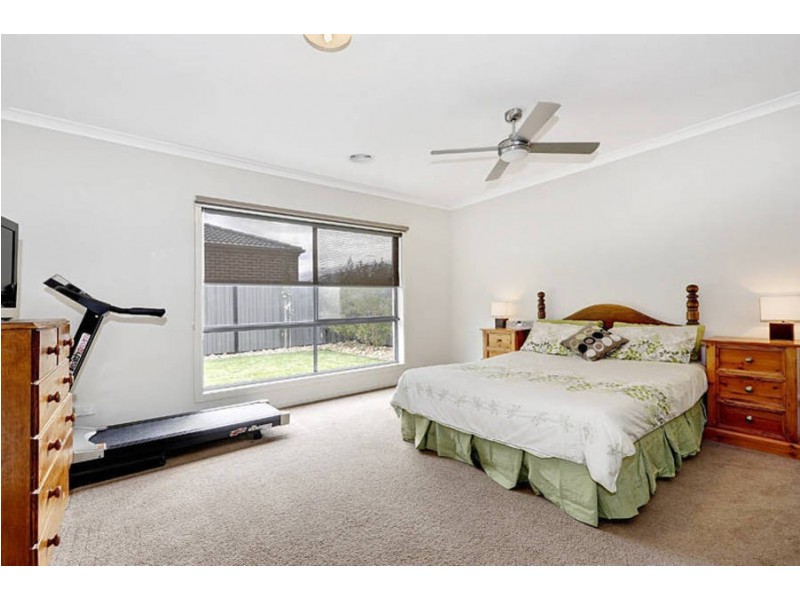 74 Hummingbird Boulevard, Tarneit VIC 3029