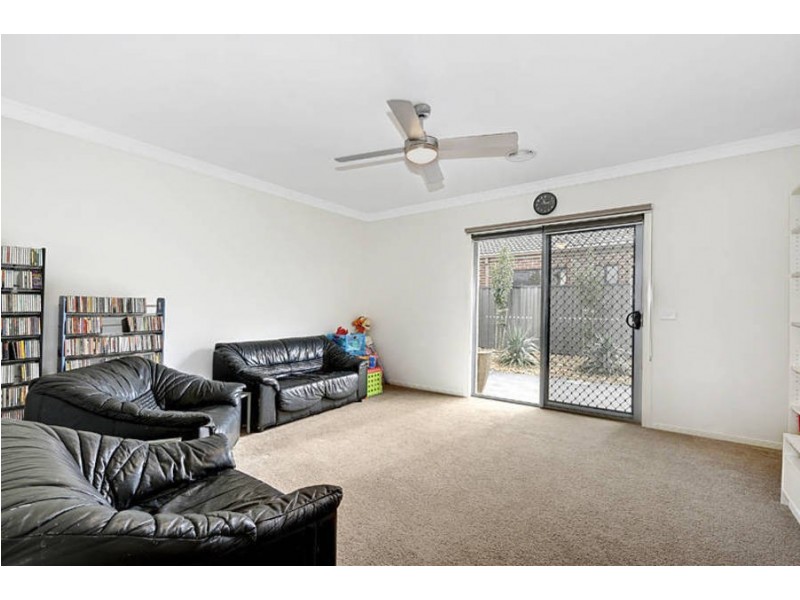 74 Hummingbird Boulevard, Tarneit VIC 3029