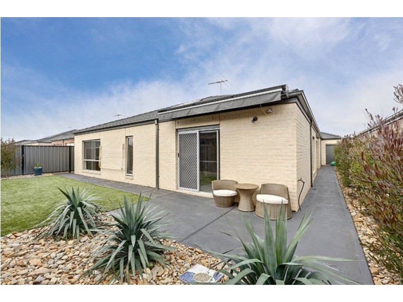 74 Hummingbird Boulevard, Tarneit VIC 3029