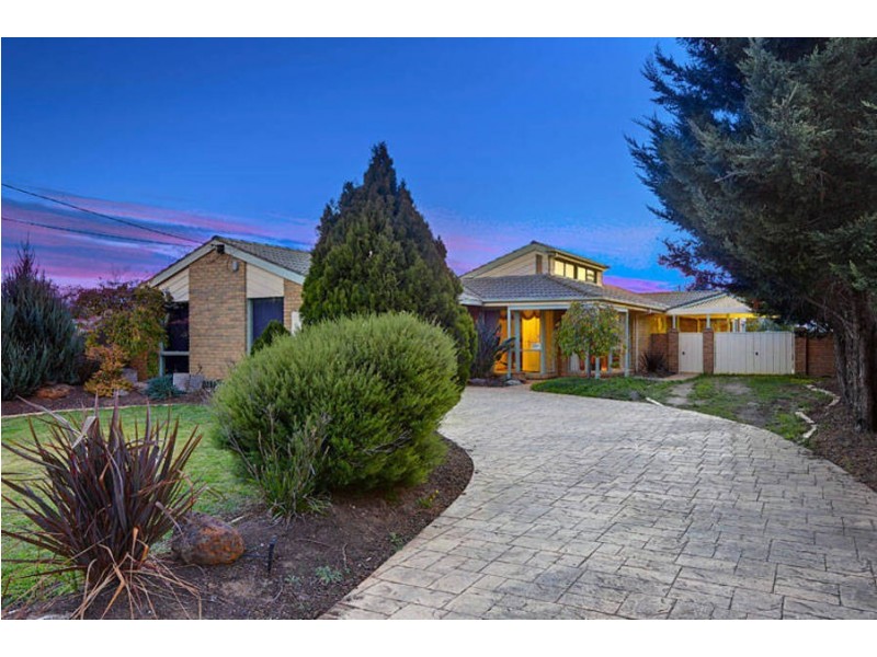 38 Angela Drive, Hoppers Crossing VIC 3029