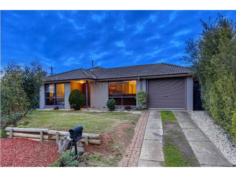 1 Derwent Road, Werribee VIC 3030