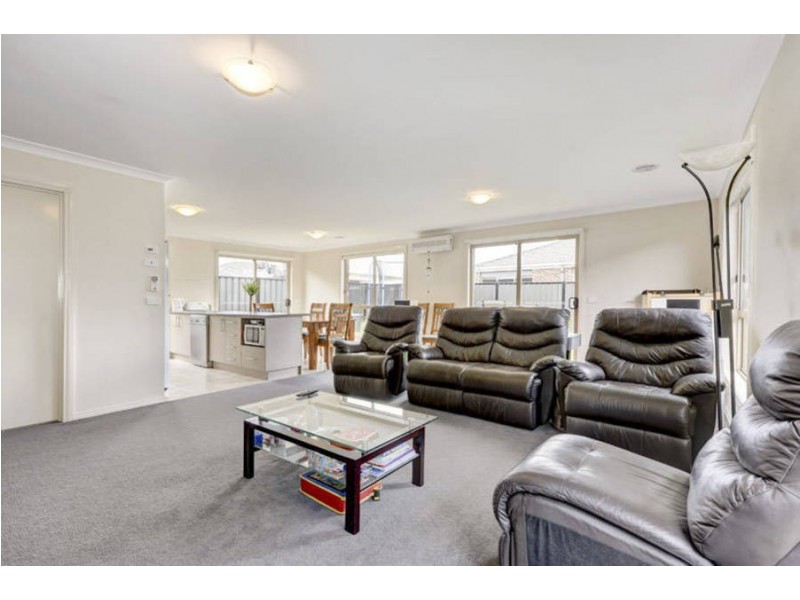 10 Brinbrook Street, Tarneit VIC 3029