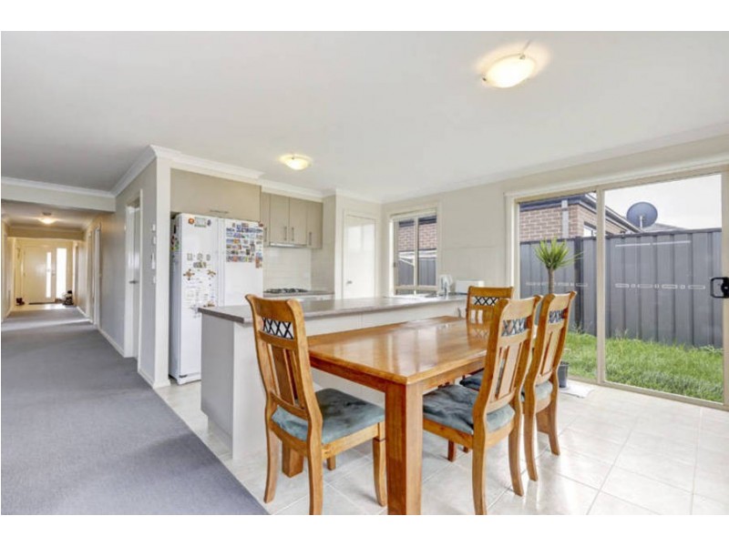 10 Brinbrook Street, Tarneit VIC 3029