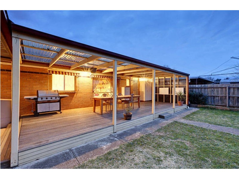 6 Rainsford Street, Werribee VIC 3030