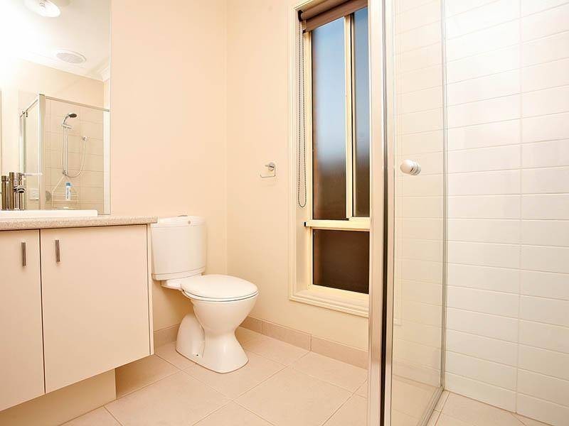 4 Gungurra Grove, Wyndham Vale VIC 3024