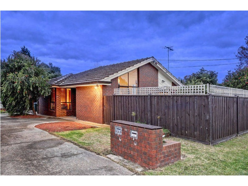 2/43 Macedon Street, Hoppers Crossing VIC 3029