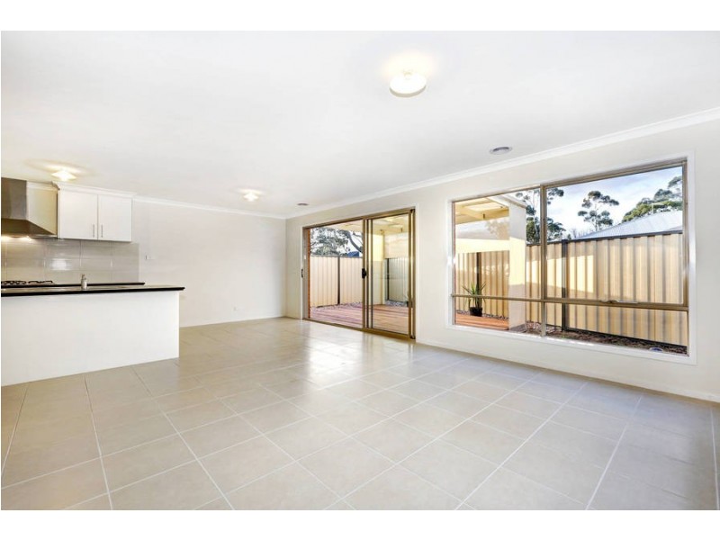 5 Wattle Avenue, Werribee VIC 3030