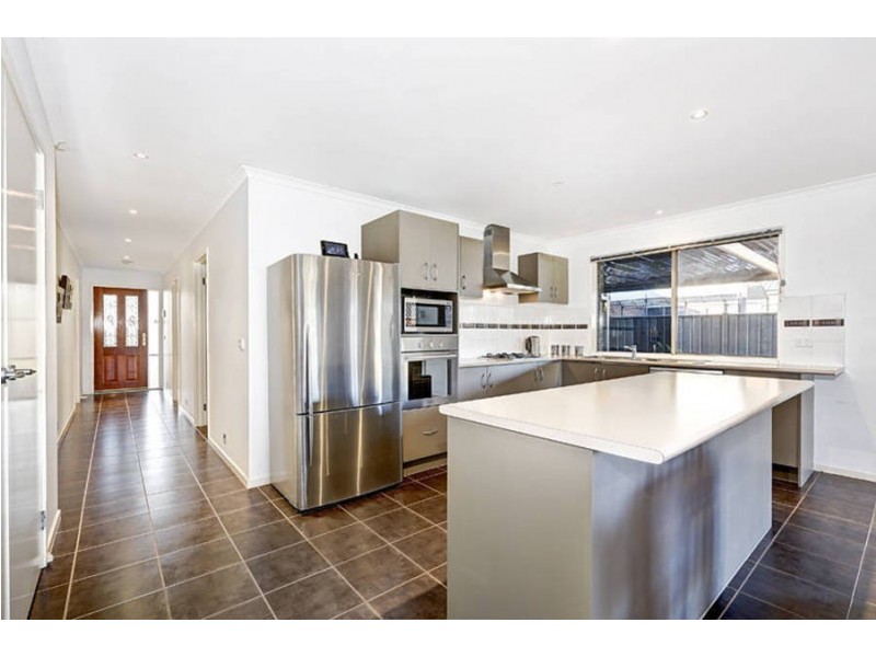 7 Burdekin Street, Wyndham Vale VIC 3024