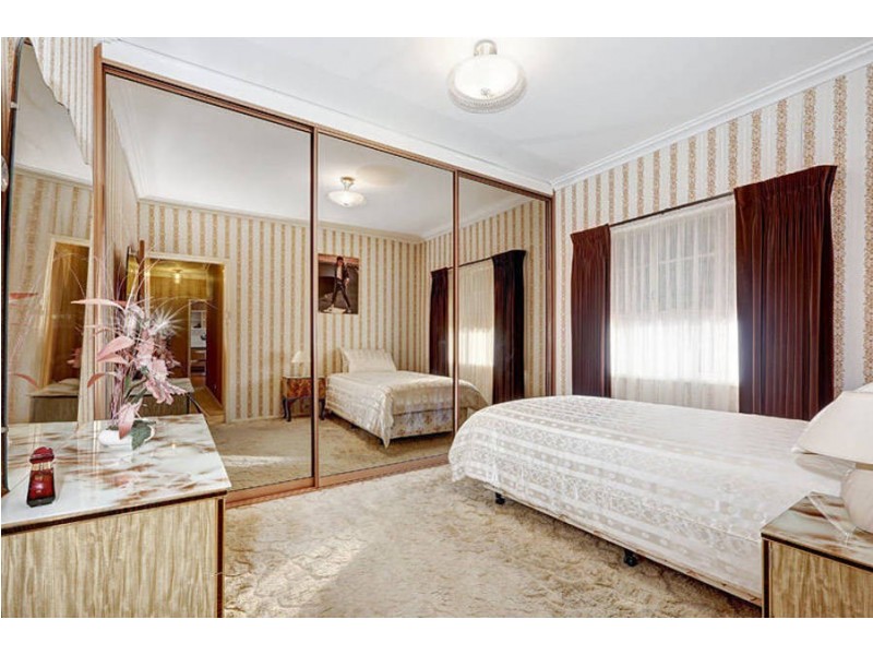 2 Leigh Street, Werribee VIC 3030