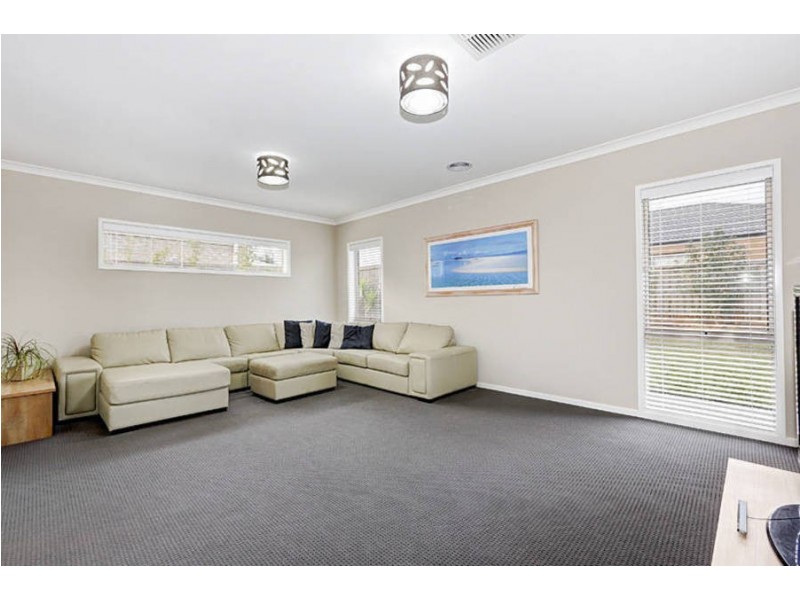 25 Butterfly Boulevard, Tarneit VIC 3029