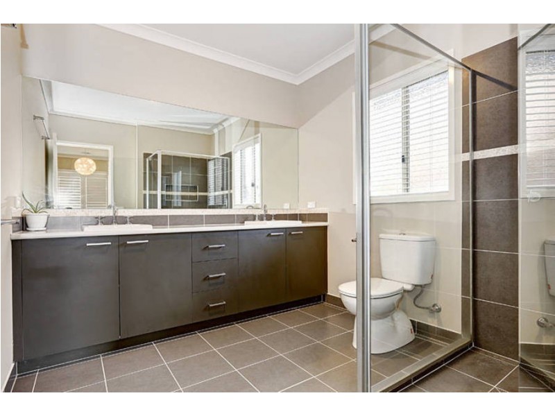 25 Butterfly Boulevard, Tarneit VIC 3029