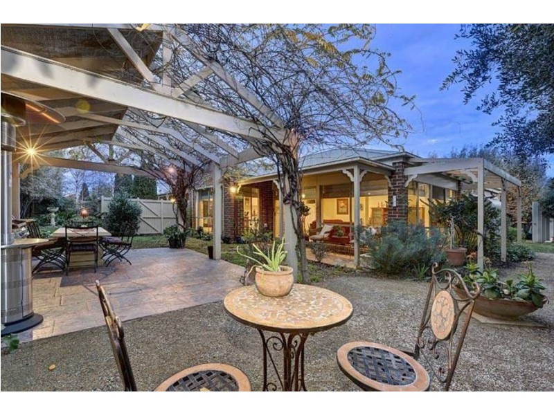 7 Mont-Alto Place, Werribee VIC 3030