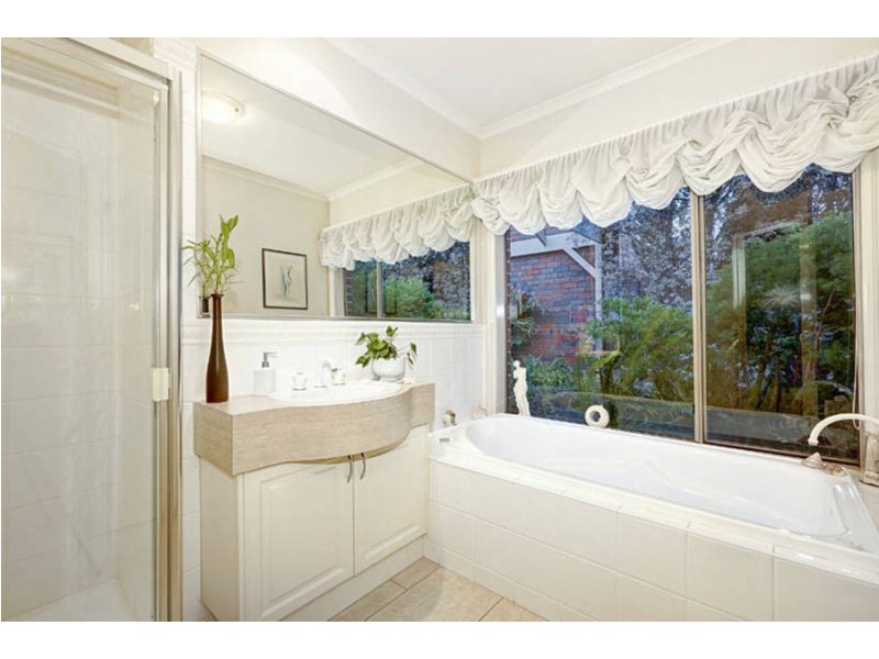 7 Mont-Alto Place, Werribee VIC 3030