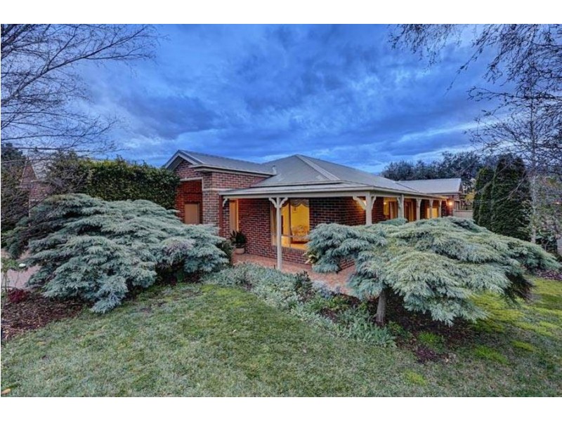 7 Mont-Alto Place, Werribee VIC 3030