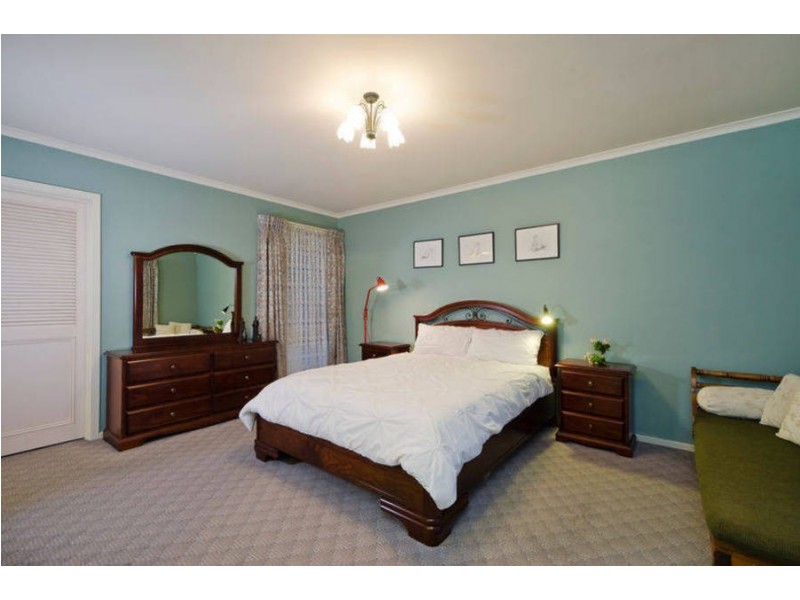 17 Kingston Boulevard, Hoppers Crossing VIC 3029