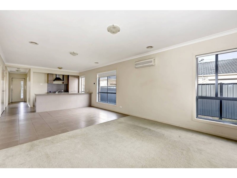 9 Gale Avenue, Tarneit VIC 3029