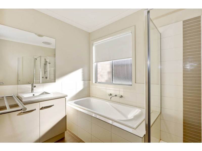 9 Gale Avenue, Tarneit VIC 3029