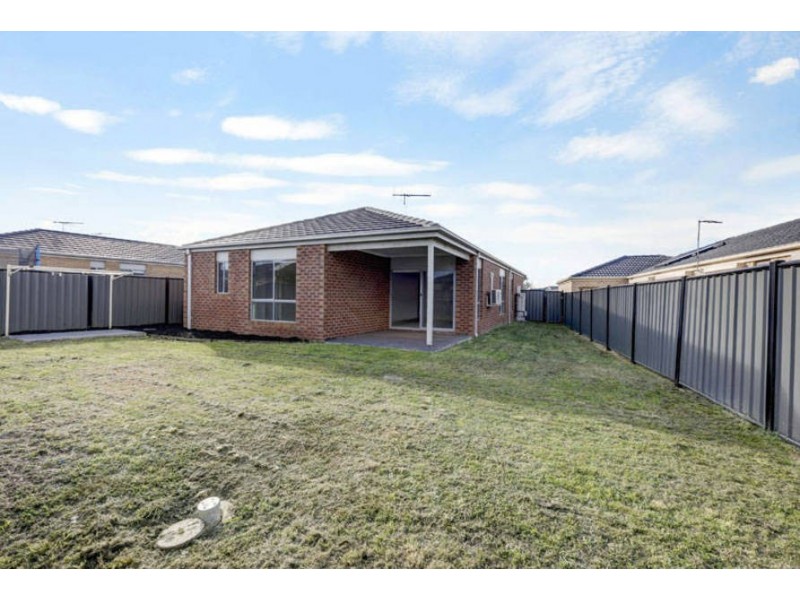 9 Gale Avenue, Tarneit VIC 3029