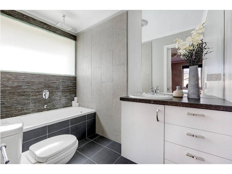 21 North Gateway, Wyndham Vale VIC 3024