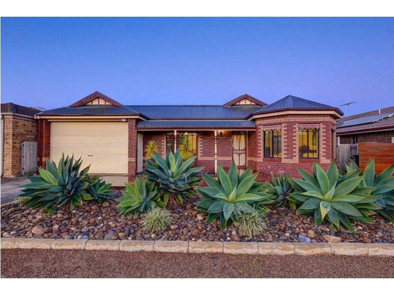 72 Wilmington Avenue, Hoppers Crossing VIC 3029