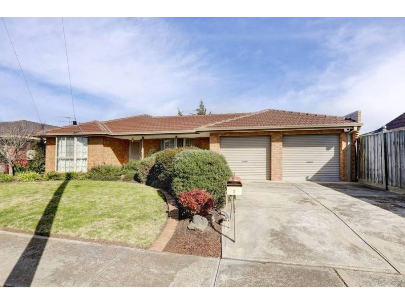 2 Grevillea Crescent, Hoppers Crossing VIC 3029