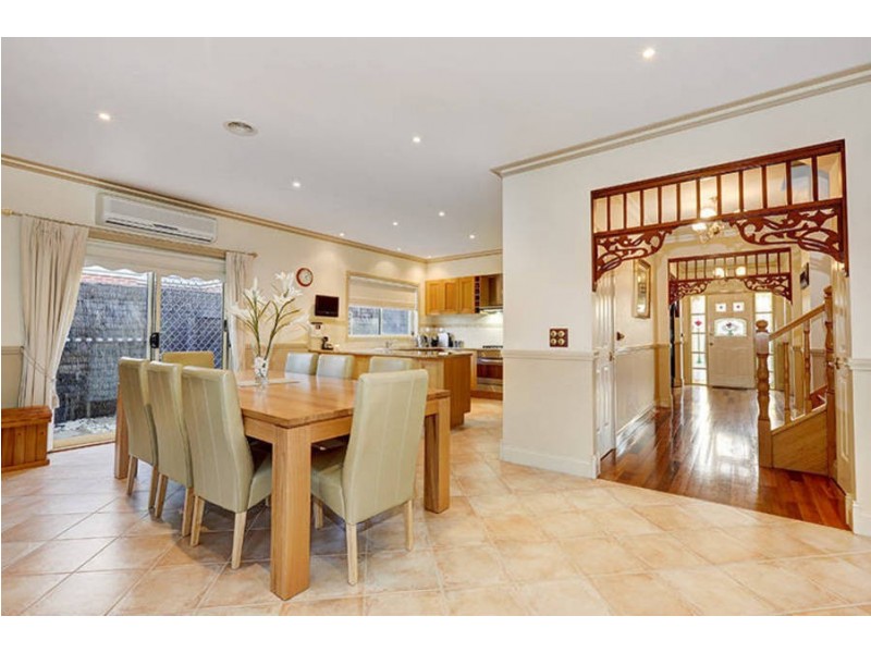 32 Thomas Carr Drive, Tarneit VIC 3029