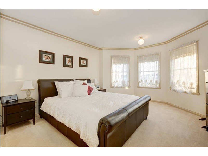 32 Thomas Carr Drive, Tarneit VIC 3029