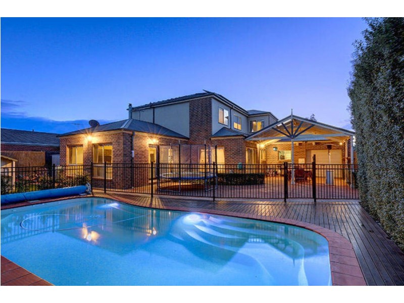 32 Thomas Carr Drive, Tarneit VIC 3029