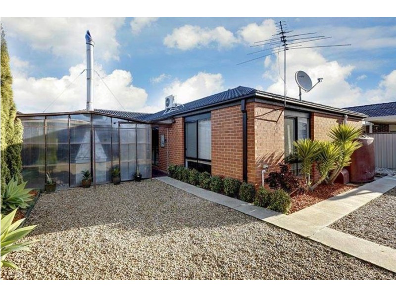 17 Hollows Circuit, Tarneit VIC 3029