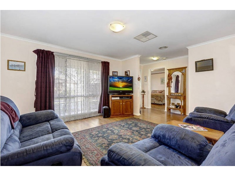 6 Karinya Close, Werribee VIC 3030