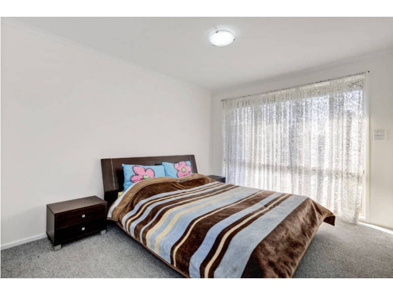 8 Egret Court, Werribee VIC 3030