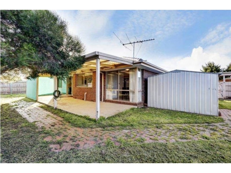 8 Egret Court, Werribee VIC 3030